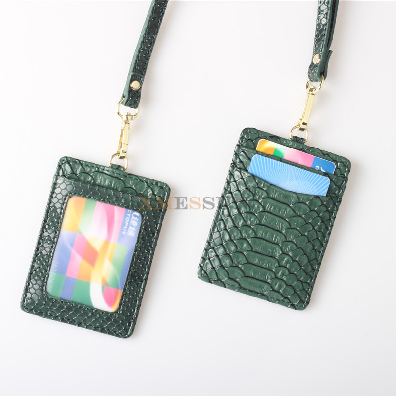 XMESSUN Embossed Ostrich Patte - Monogrammed Handkerchief ulasan dan harga